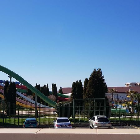ساني بيتش Aquapark Apartment المظهر الخارجي الصورة